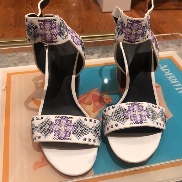 NEVER WORN Rebecca Minkoff heels - Picture 2 of 4